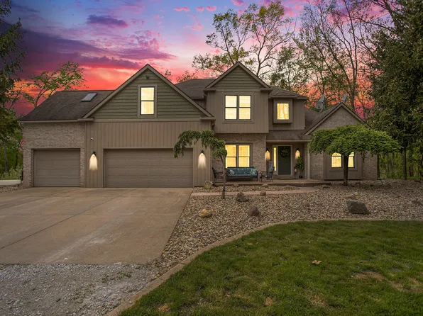 24040 Deer Run Ct, Sturgis, MI 49091