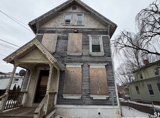 358 Orchard St, New Haven, CT 06511