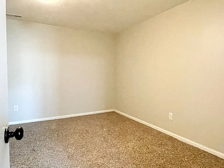 2705 S. Imperial St. — Photo 18