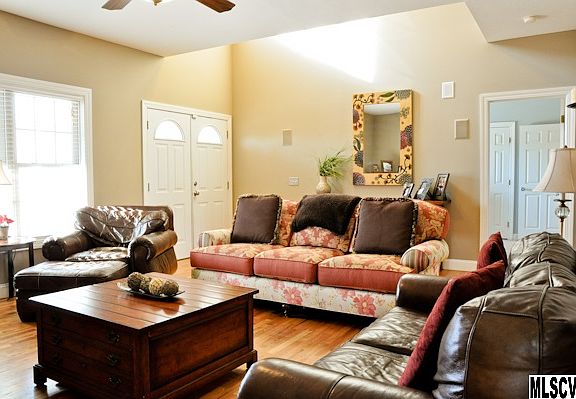 5th image of 1068 20th Avenue Ln NW