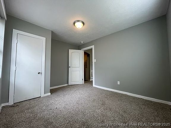 5th image of 1916 Bain Dr