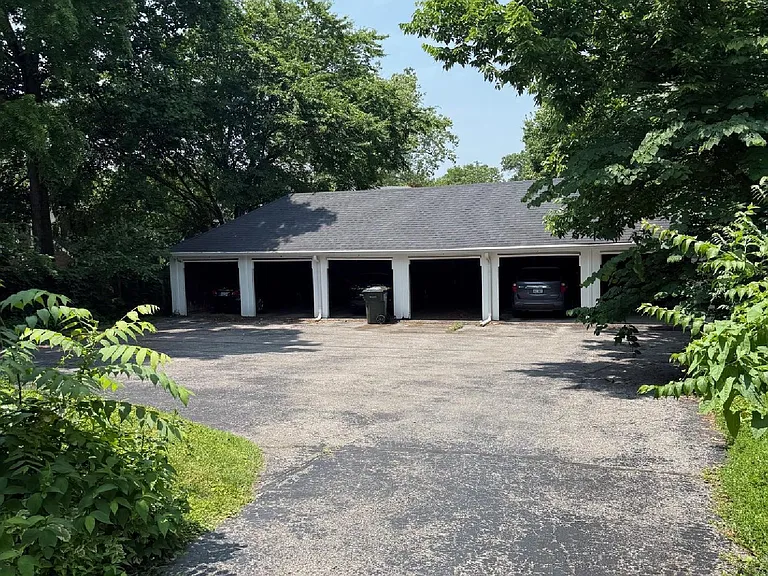 237 McDowell Rd #4 — Photo 3