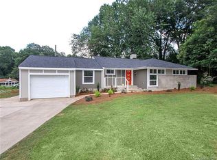 976 Blackberry Cir, Charlotte, NC 28209