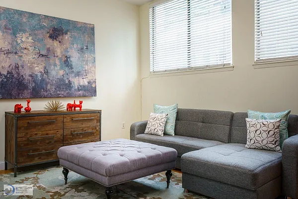 Rented by Metropolitan Property Group | media 13