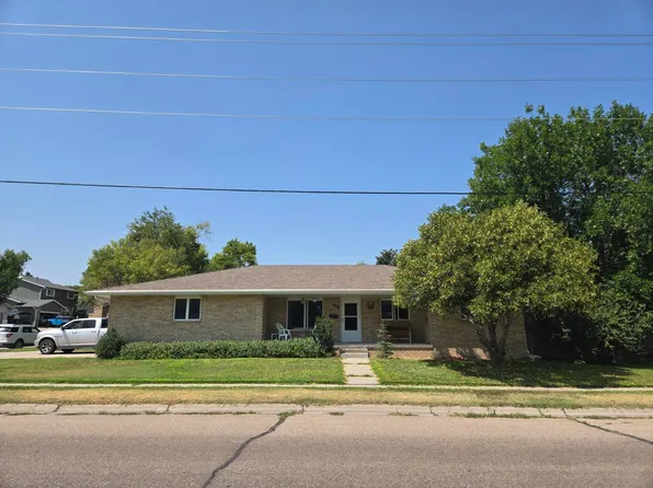 608 Hampton St, Alliance, NE 69301