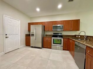 15285 SW 88th Ter, Miami, FL 33196