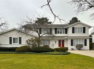 25002 Duffield Rd, Beachwood, OH 44122