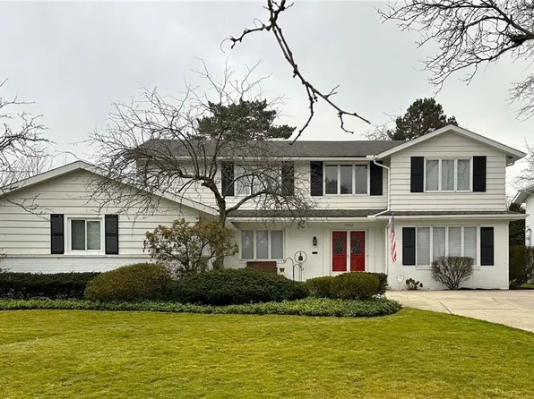 25002 Duffield Rd, Beachwood, OH 44122