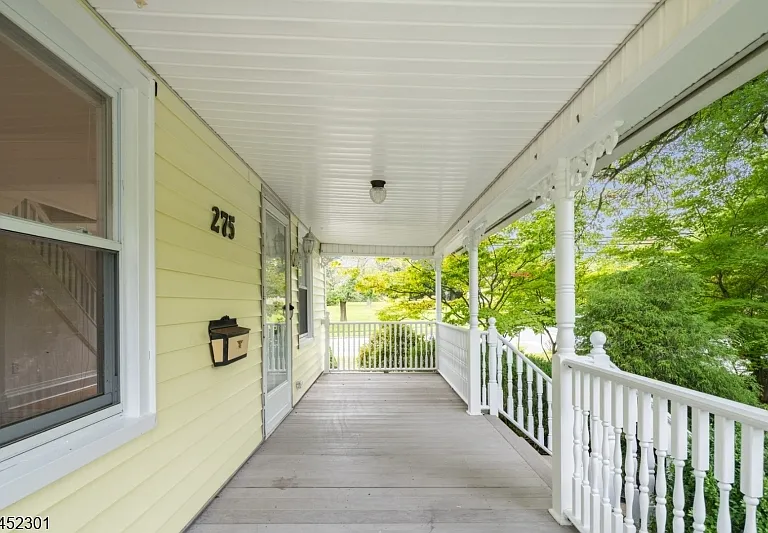 275 E Mount Pleasant Ave — Photo 6