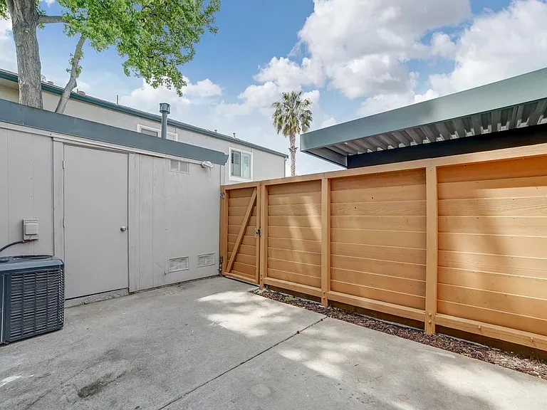3370 Northwood Dr #A — Photo 11