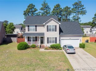 2946 Highplains Dr, Hope Mills, NC 28348
