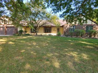 8528 Sakaden Pkwy, Fort Wayne, IN