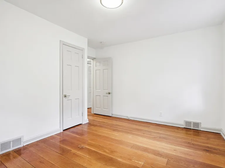 2834 Midvale Ave #M-2834B — Photo 27