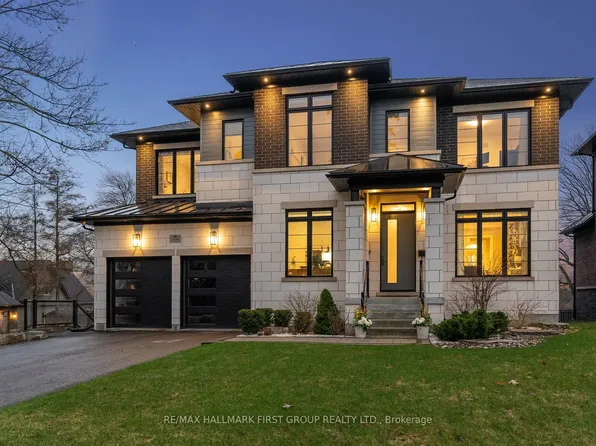 506 Rougemount Dr, Pickering, ON L1W 2B9