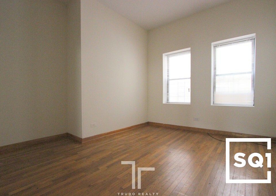 1st image of 871 W Lill Ave #3A
