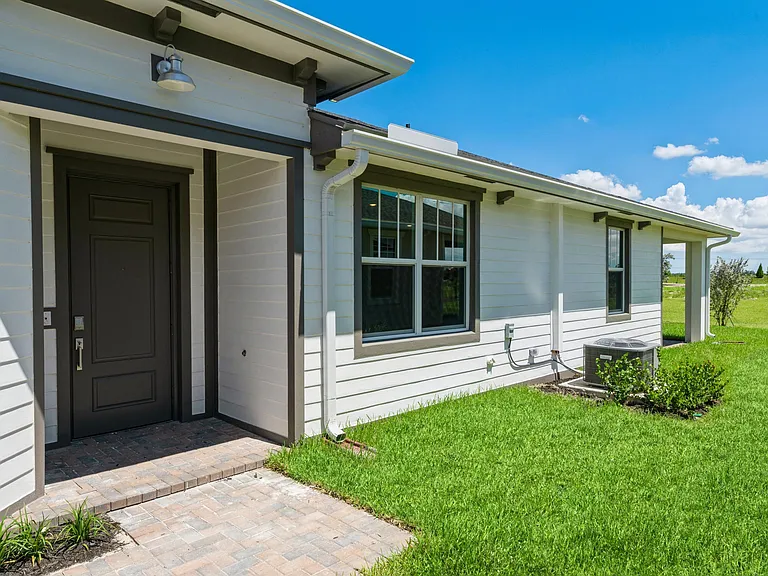 1252 Haywagon Trl — Photo 6
