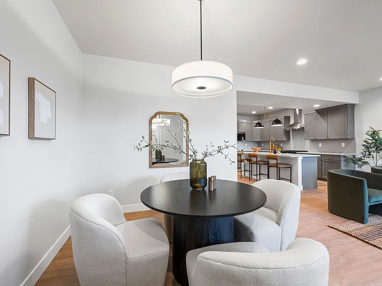 648 Greenspire Dr #V-6 — Photo 13