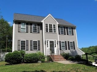 53 Station St, Pembroke, MA 02359