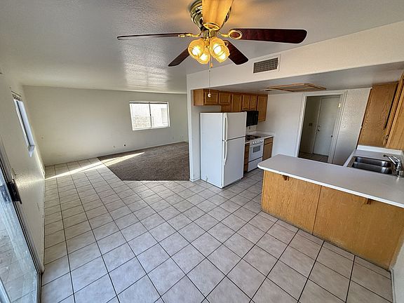 3rd image of 8144 Hydra Ln