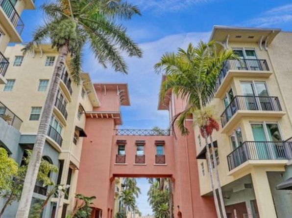 225 NE 1st St APT 305