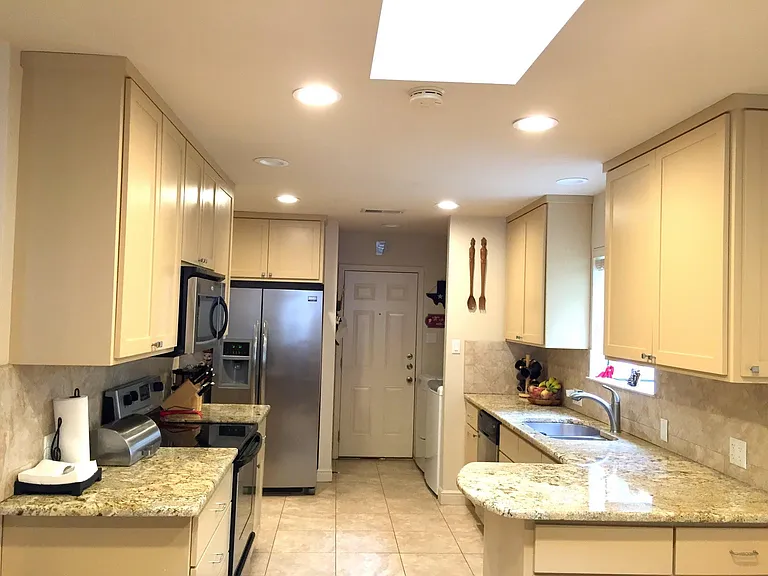 6204 Turtle Point Dr — Photo 11