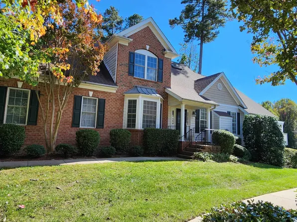 9315 Fawn Lake Dr, Raleigh, NC 27617