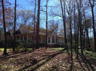 10099 Dry Grove Rd, Raymond, MS 39154