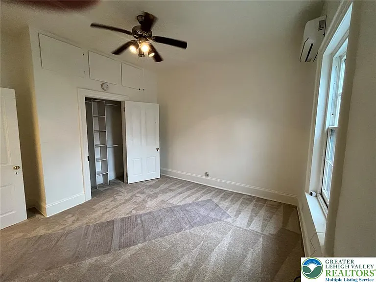 204 N 7th St — Photo 6