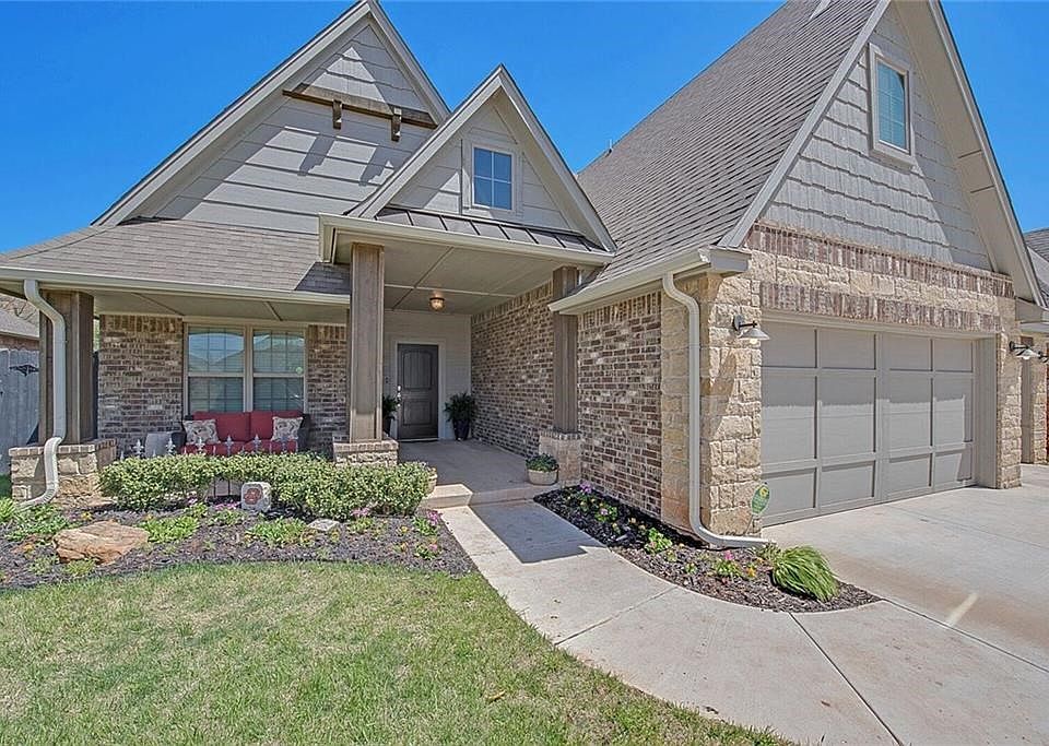 1st image of 16112 Royal Crest Ln