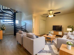 2160 E 21st St #6, Signal Hill, CA 90755
