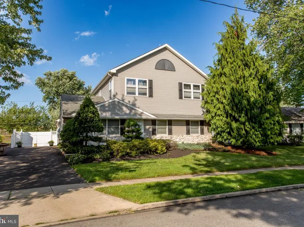 3845 Berkley Rd, Bensalem, PA 19020