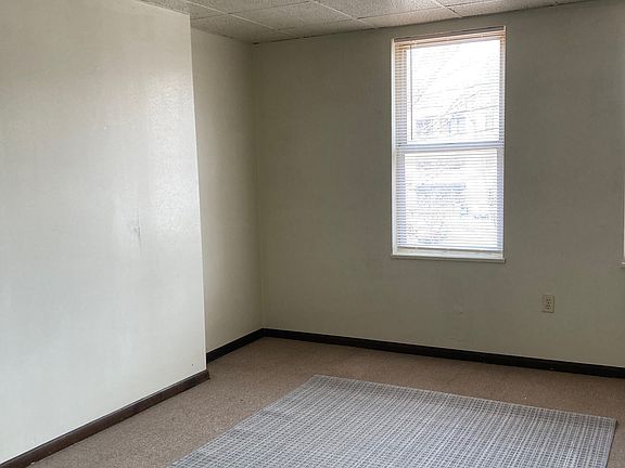 4th image of 346 Washington Ave #3