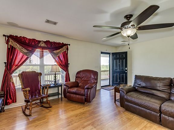 5th image of 14061 Friendship Ln