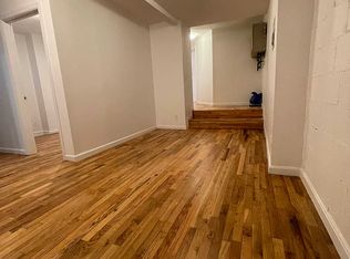 276 S 5th St APT 1B, Brooklyn, NY 11211