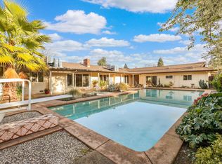 890 Redbud Dr, Redding, CA 96001