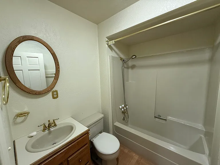 1120 Clearwater Rd — Photo 21