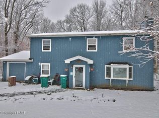 425 Glen Ridge Rd, Tobyhanna, PA 18466