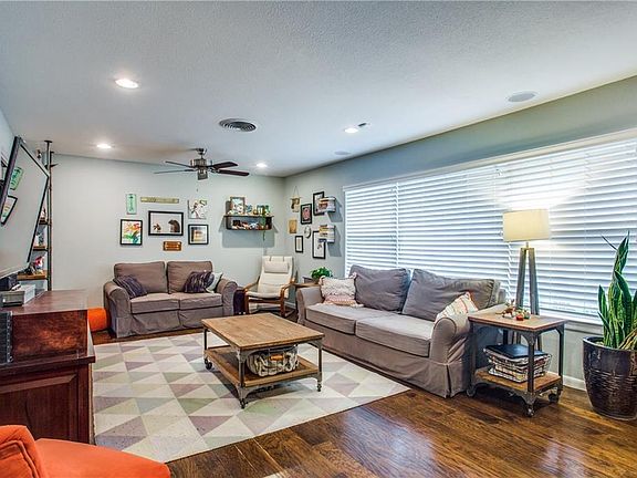 2nd image of 6809 Gammer Dr