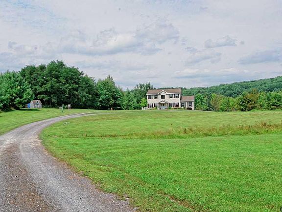 2nd image of 116 Decker Ln