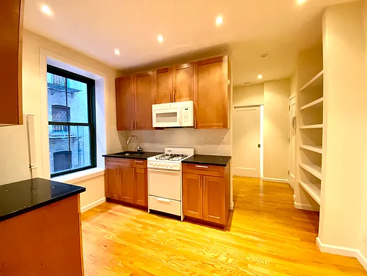 Rented by City & Suburban | media 11