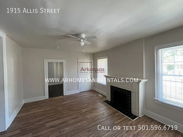 1915 Allis St — Photo 2