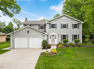 4270 Sir Robert Ave, North Royalton, OH 44133