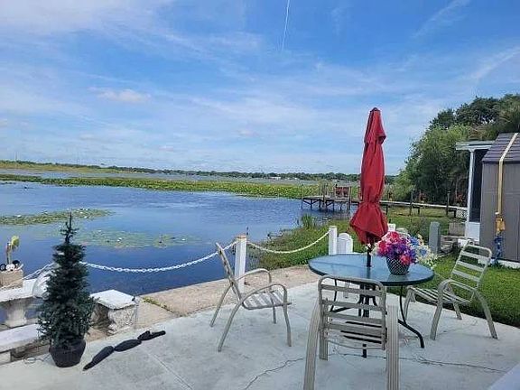 3rd image of 141 Bonny Shores Dr