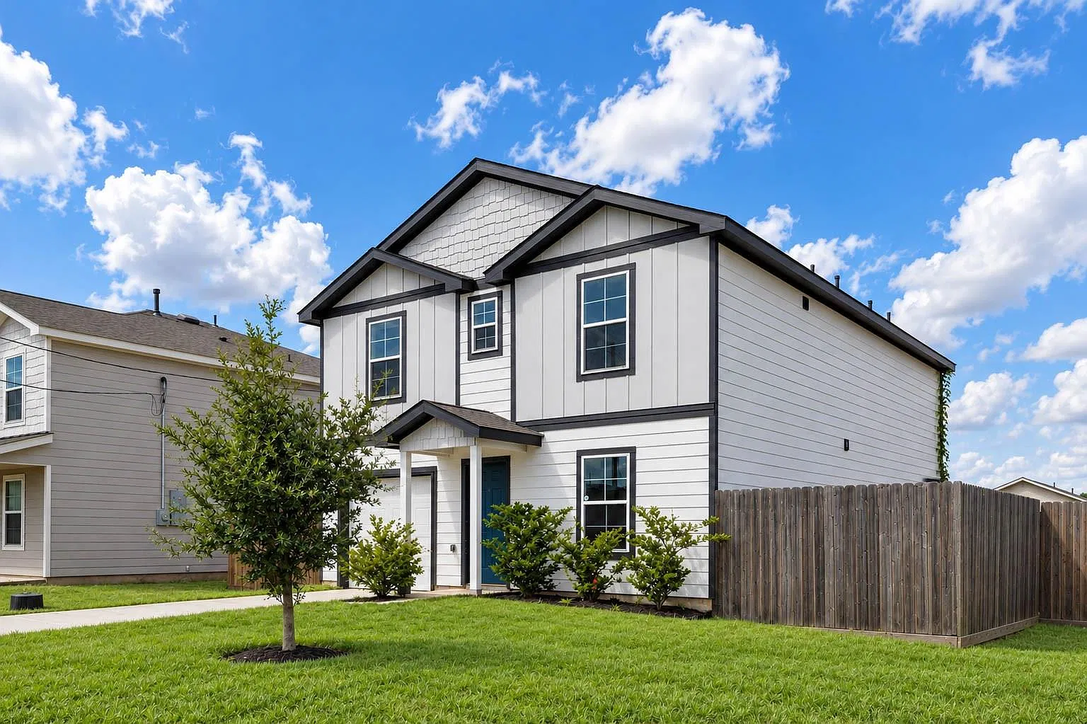 4 bed, 2.5 bath, 1916 sqft, $1,700 — Photo 4