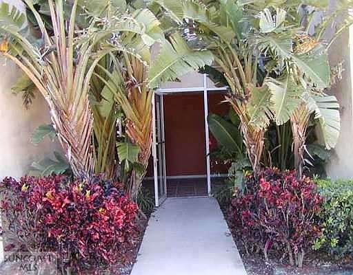2nd image of 19627 Gulf Blvd APT 304
