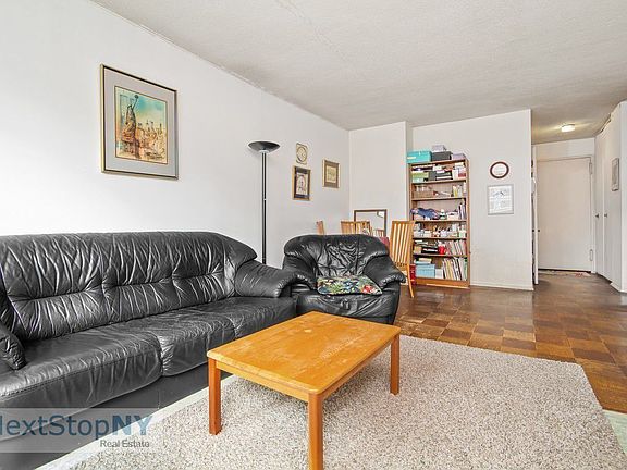 2nd image of 245 E 54th St APT 25B