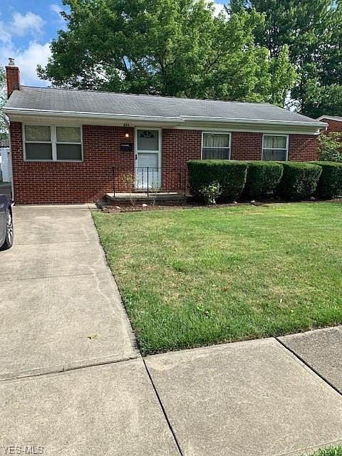 1st image of 848 Fairwood Blvd