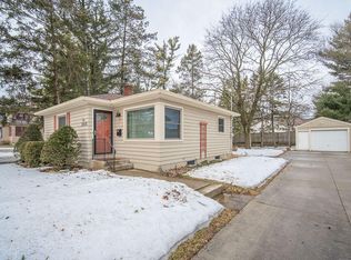 10830 W Liberty Ave, Hales Corners, WI 53130