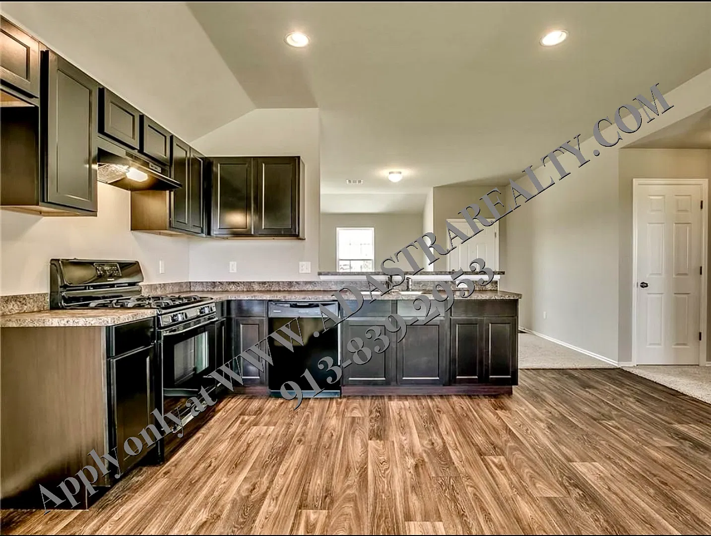 Brand New!! Beautiful 3 Bed 2 Bath Home In Gardner-Coming Soon!! — Photo 4