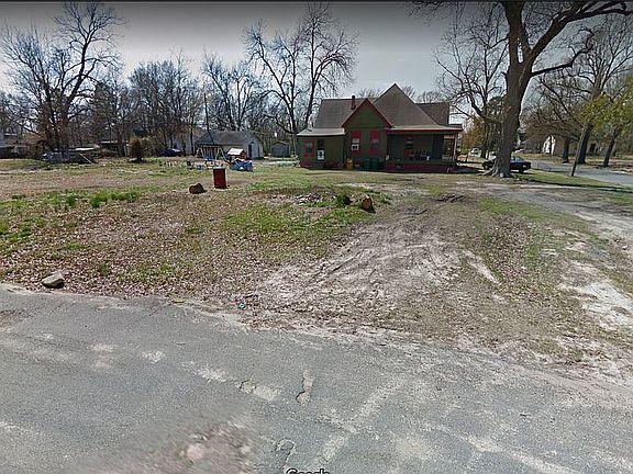 5th image of 1502 W 8th Ave